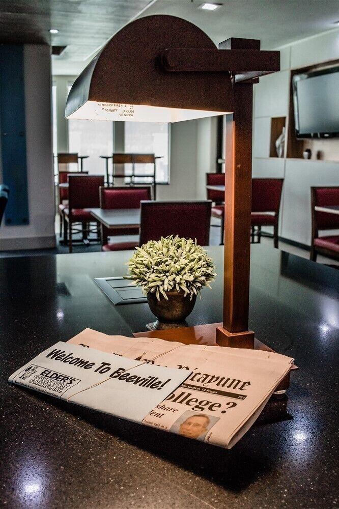 Holiday Inn Express And Suites Beeville By Ihg Buitenkant foto
