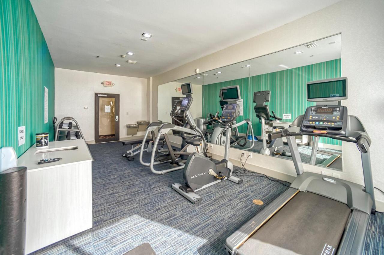 Holiday Inn Express And Suites Beeville By Ihg Buitenkant foto