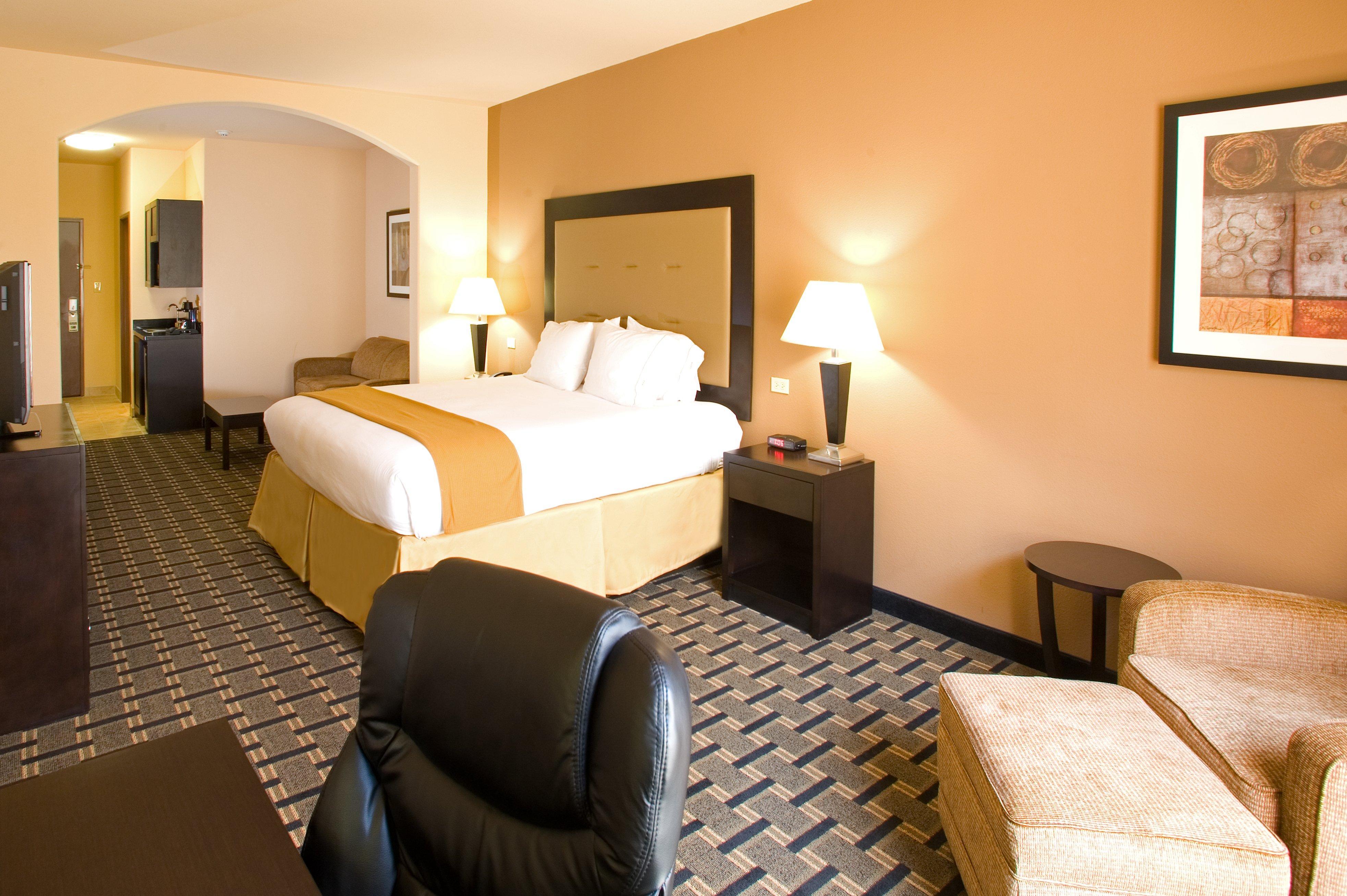 Holiday Inn Express And Suites Beeville By Ihg Buitenkant foto